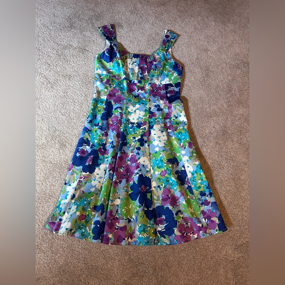 London Times Women’s Floral Dress in Blue, Purple, and Green - size 8